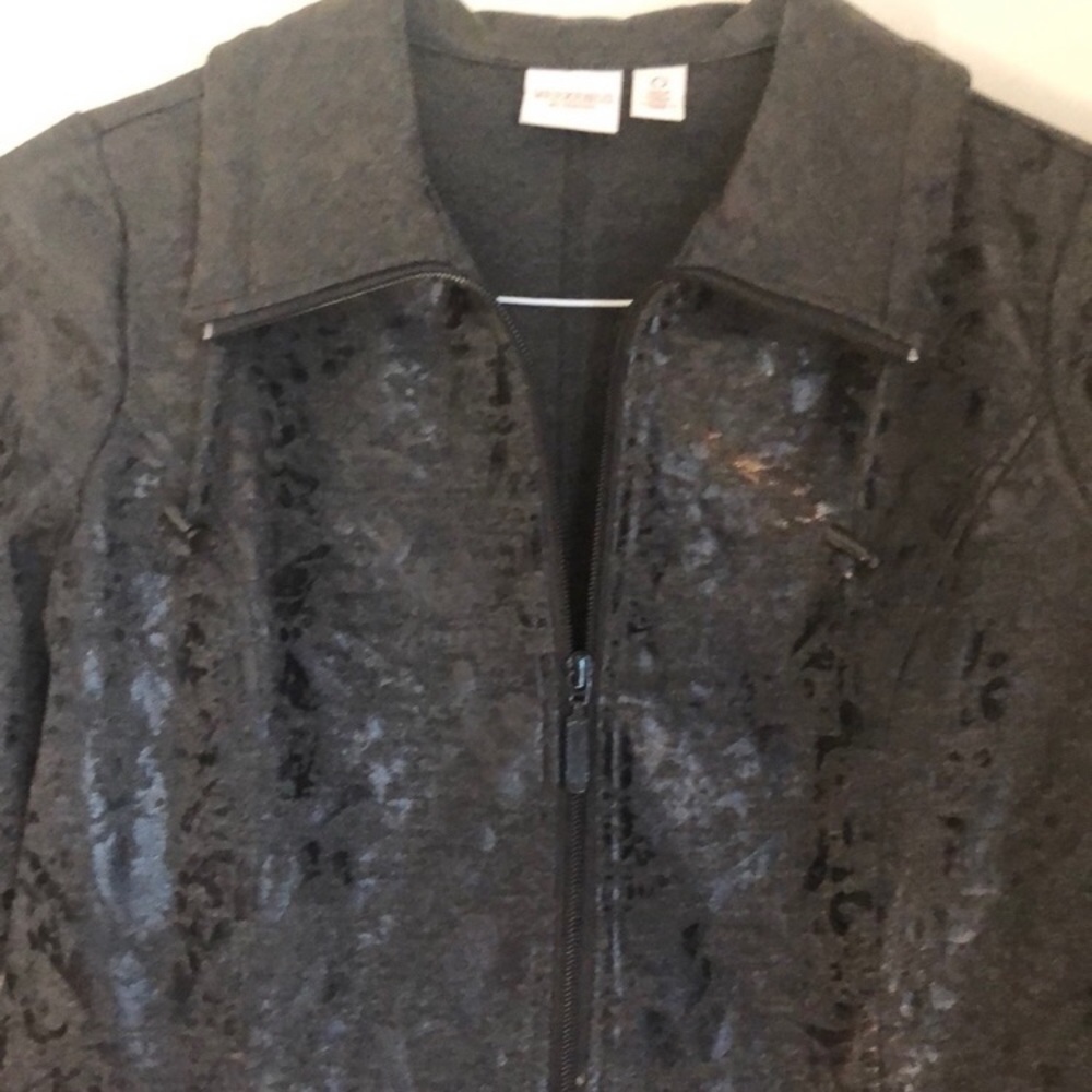 🖤CHICO’S🖤WEEKENDS JACQUARD ZIPPER JACKET🖤 - Picture 2 of 8